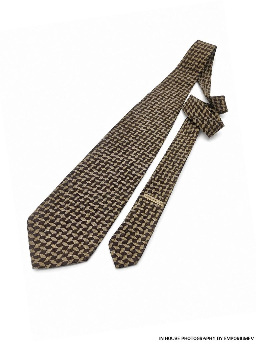 Giorgio Armani Mens Brown Tie Geometric Box Pattern 100% Silk (0008)